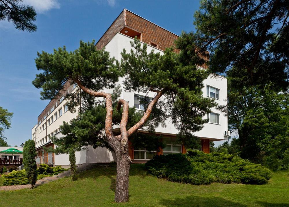 Отель Osrodek Wypoczynkowo - Szkoleniowy Allianz Рыня Экстерьер фото